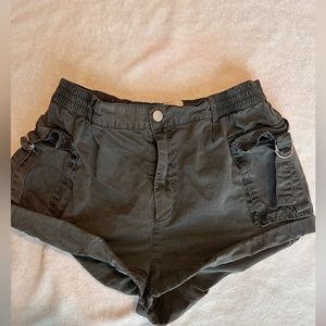 Urban outfitters BDG Elle cargo short